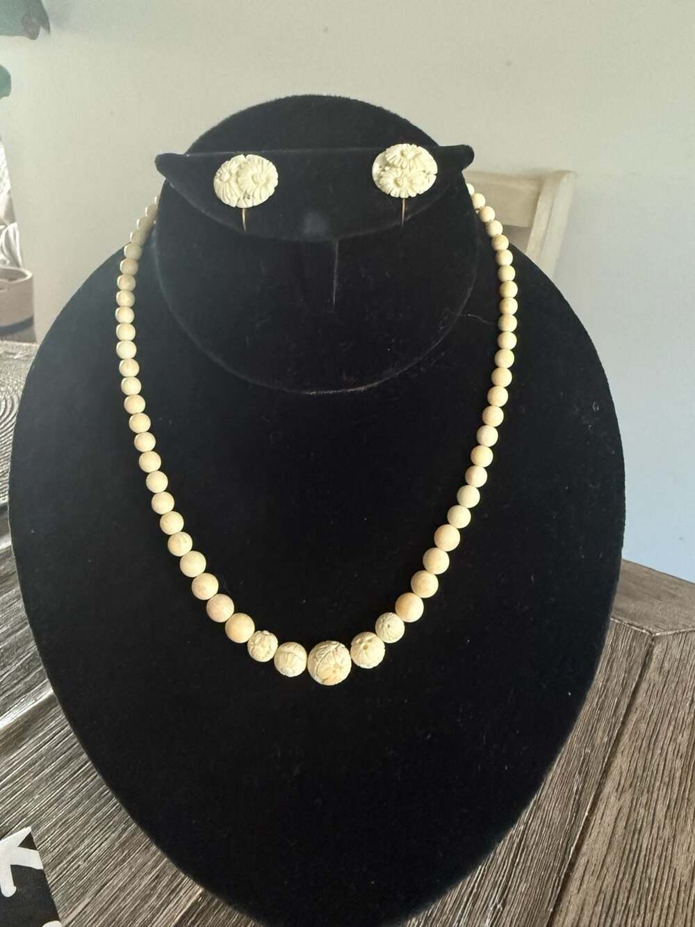 Vintage Carved Bone Graduated Bead Necklace and Screw-Back Earrings Set